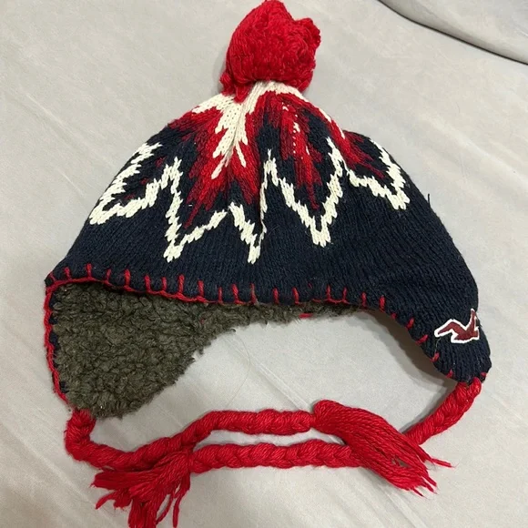 Hollister | Accessories | Hollister Winter Hat | Poshmark display picture 3